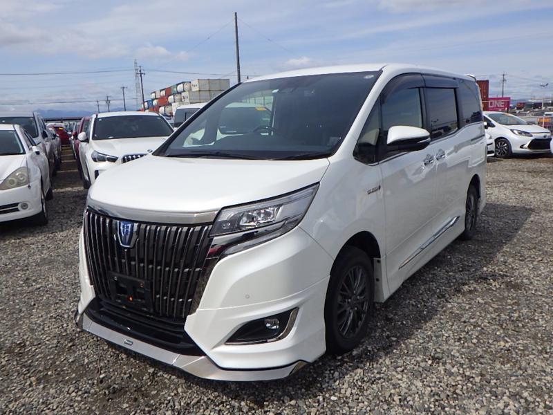 Toyota Esquire Hybrid Gi Premium