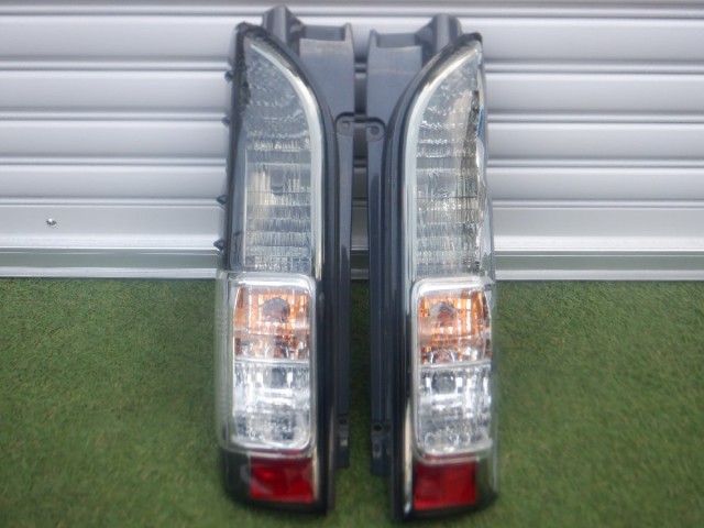 DEPO 200 Hiace clear smoked lens tail light tail lamp left right m-25-7-49
