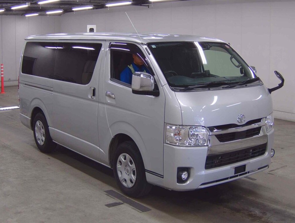 Toyota Hiace Gl-Hid Package