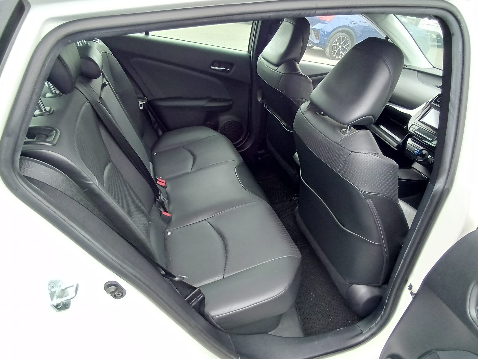 TOYOTA PRIUS HYBRID  A PREMIUM