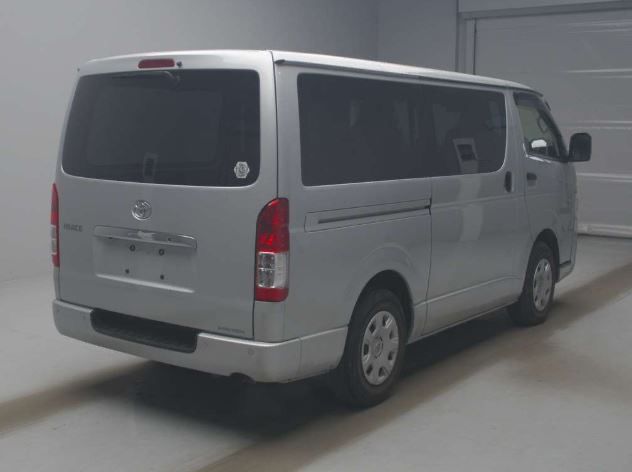 Toyota Hiace Super Gl Package