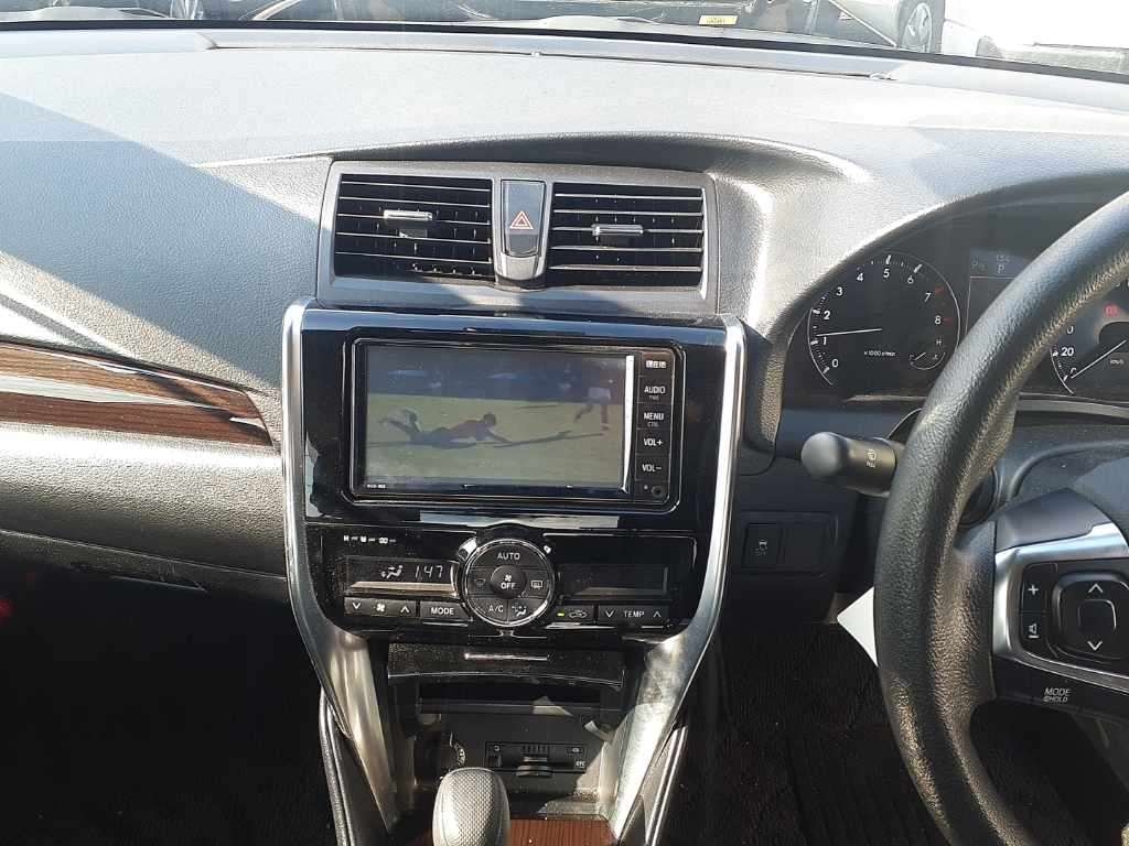 TOYOTA PREMIO FL PACKAGE