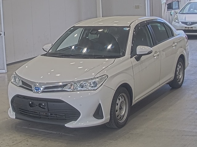 TOYOTA COROLLA AXIO HYBRID EX PACKAGE