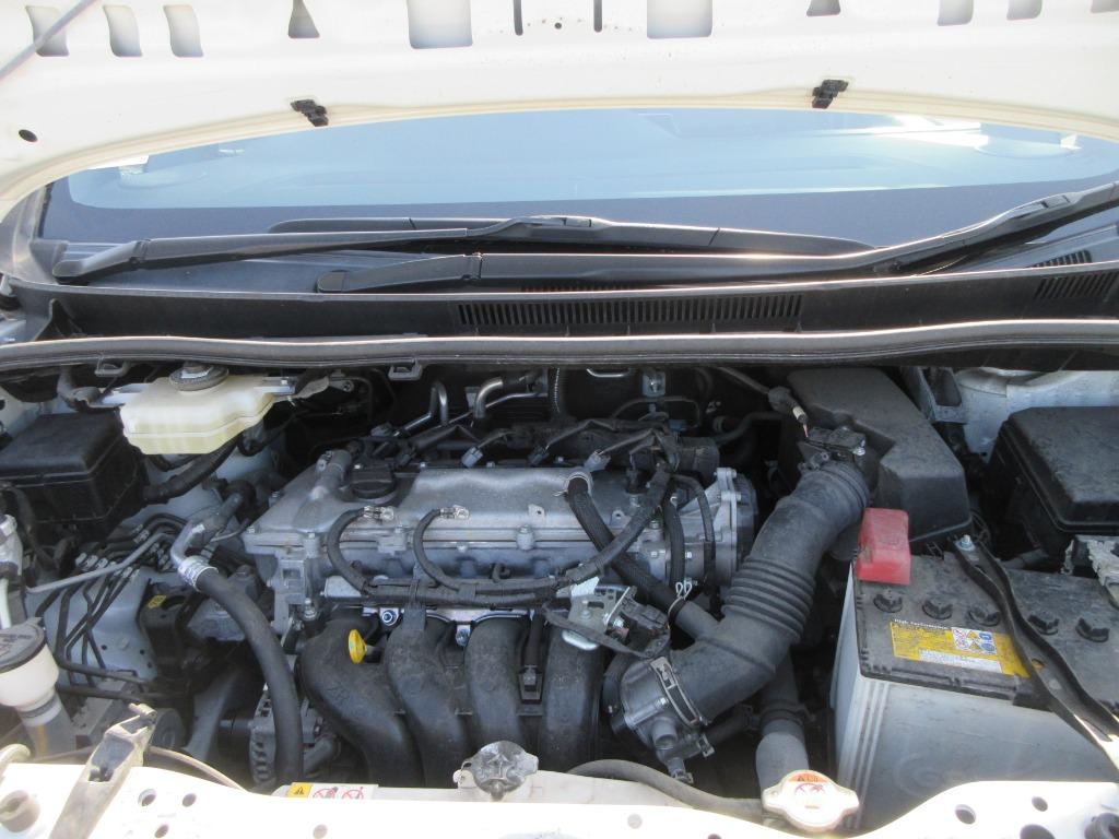 Toyota Esquire Gi Premium Package