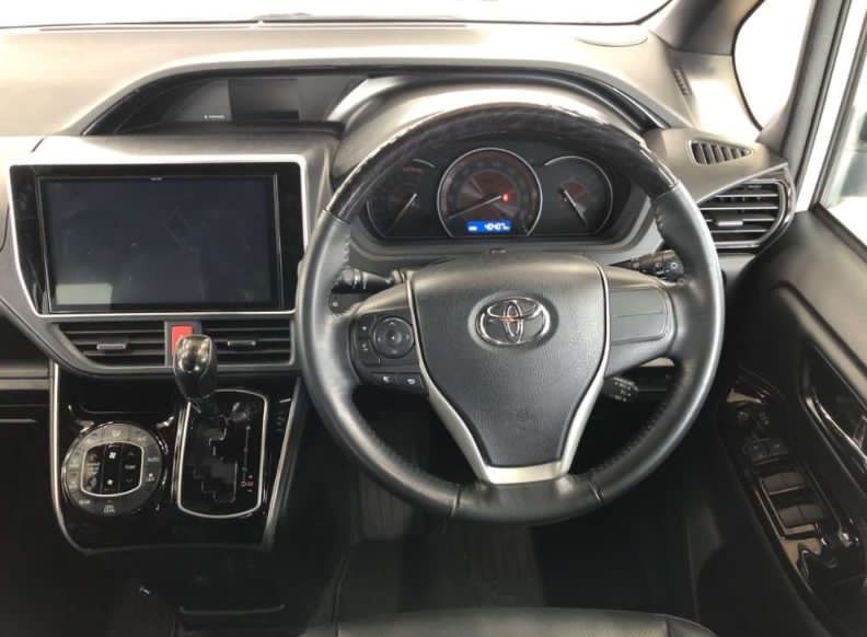 TOYOTA ESQUIRE GI PACKAGE
