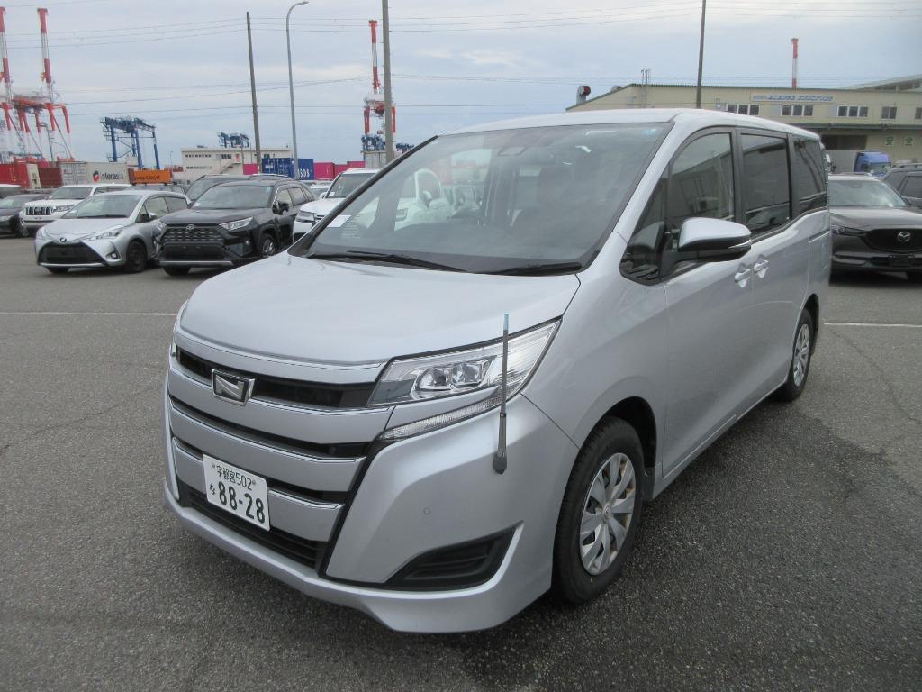 Toyota Noah  X-Pkg