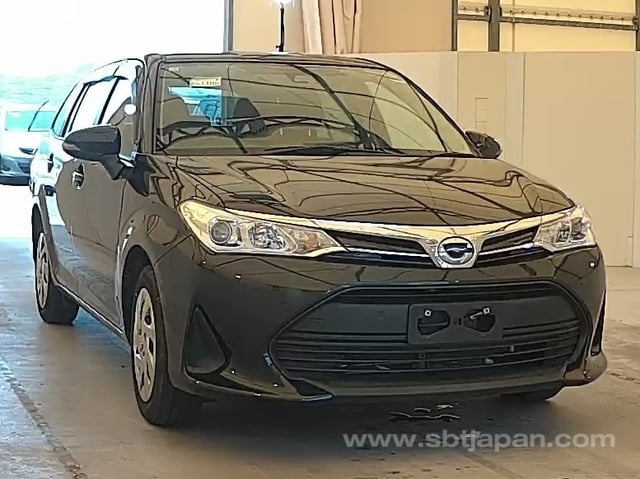 Toyota Corolla Fielder Hybrid Ex Package
